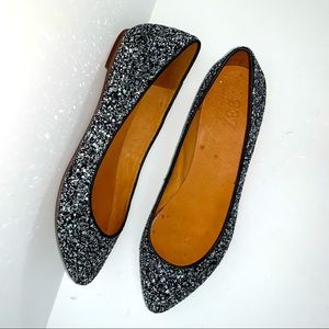 4/$25 1937 footwear for Madewell. Glitter flats size 8.5
